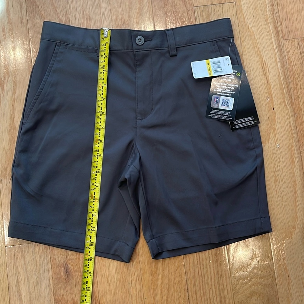 PGA Tour Boys Shorts. Size M. NWT